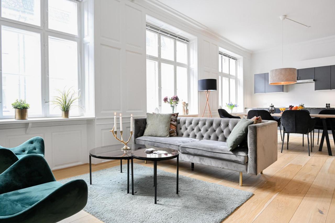 Sanders Arrow - Chic Three-Bedroom Apartment In The Middle Of Köpenhamn Exteriör bild